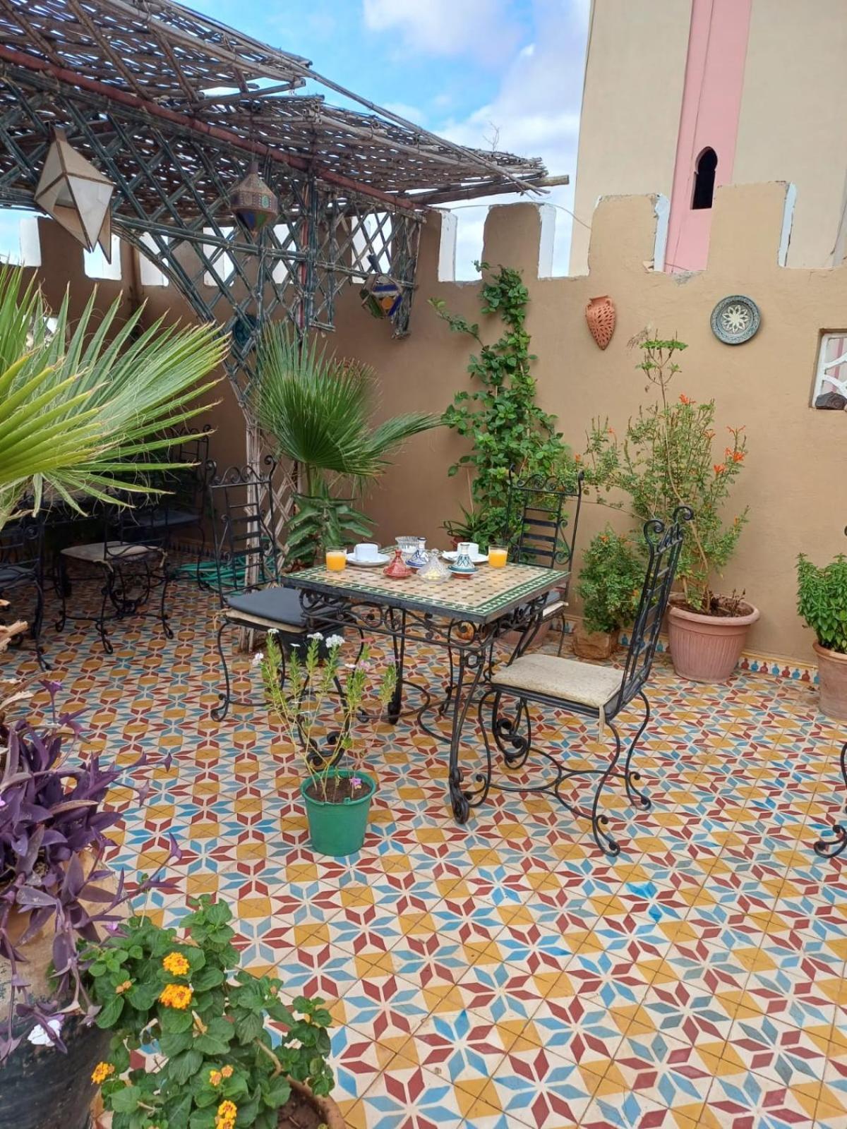 Chambres D'Hotes Les Amis Taroudant Exterior photo